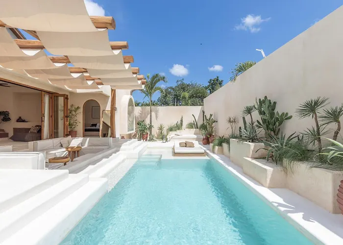 Khaleela Villas Canggu 